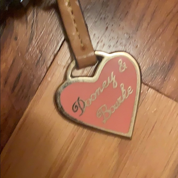 Colorful heart wallet! - Picture 3 of 3